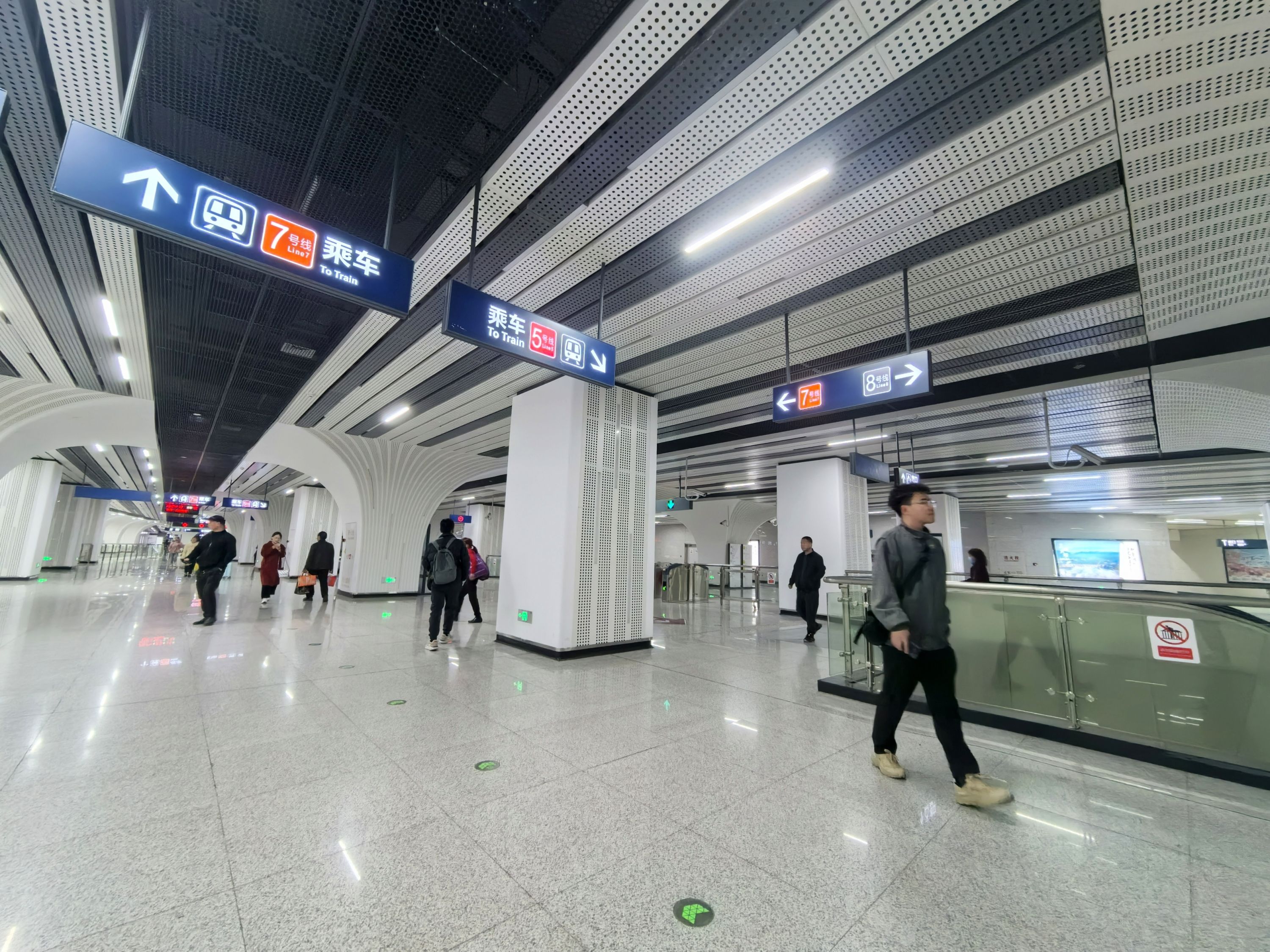 皇家国际